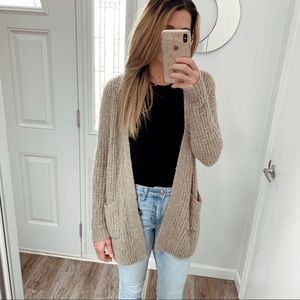 Mossimo Supply Co. Sweaters - Tan Mossimo Chunky Knit Cardigan with Pockets Mossimo Supply Co. Sweaters - Tan Mossimo Chunky Knit Cardigan with Pockets